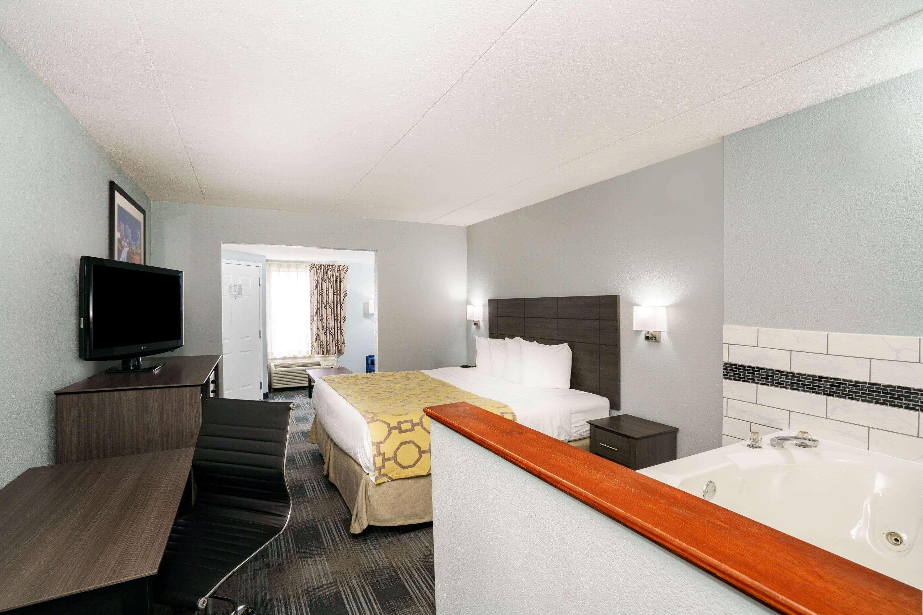 Baymont By Wyndham Gallatin Esterno foto