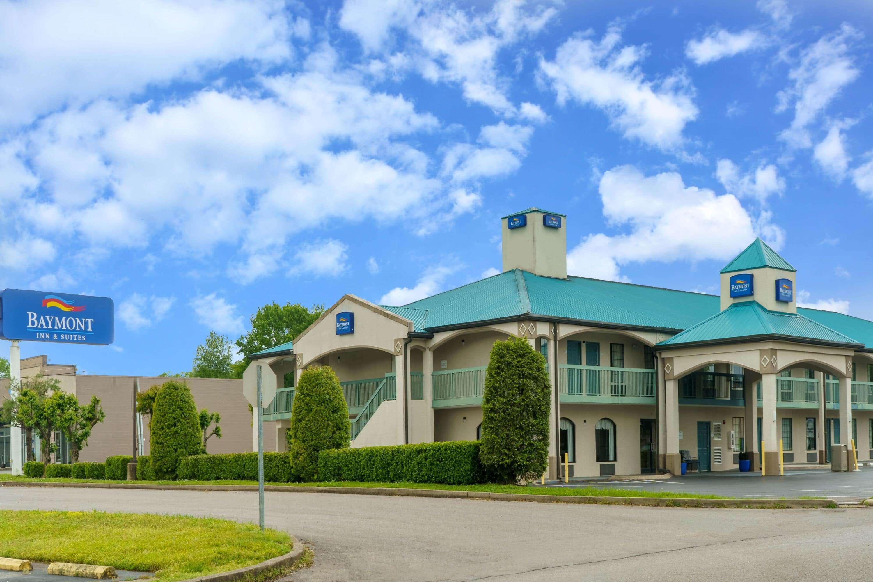 Baymont By Wyndham Gallatin Esterno foto