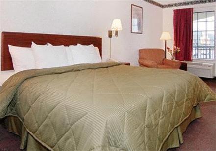 Baymont By Wyndham Gallatin Camera foto