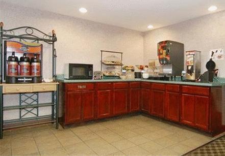 Baymont By Wyndham Gallatin Esterno foto